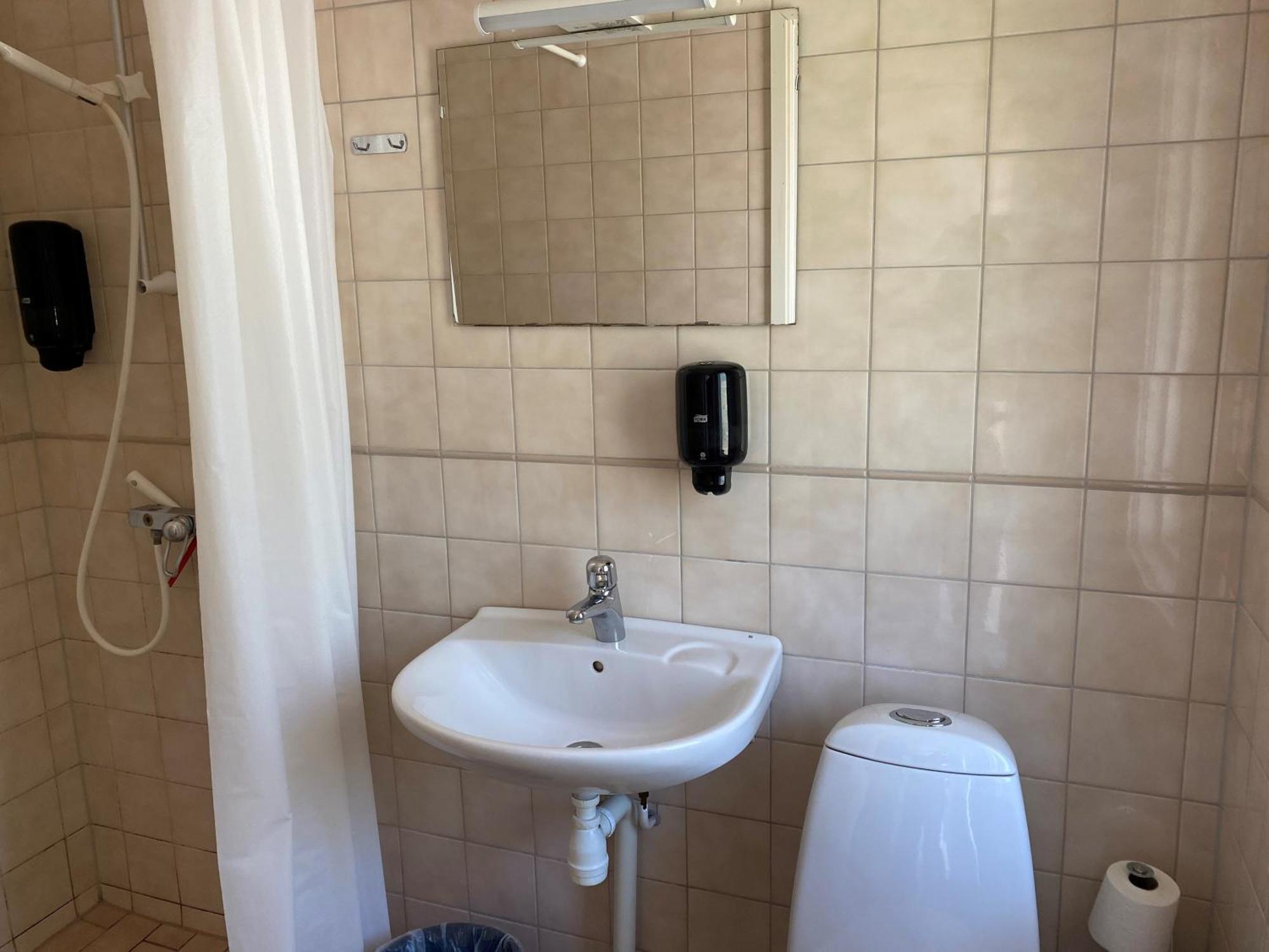 Hoellviksnaes Moeten Mat Logi Hollviken Ngoại thất bức ảnh
